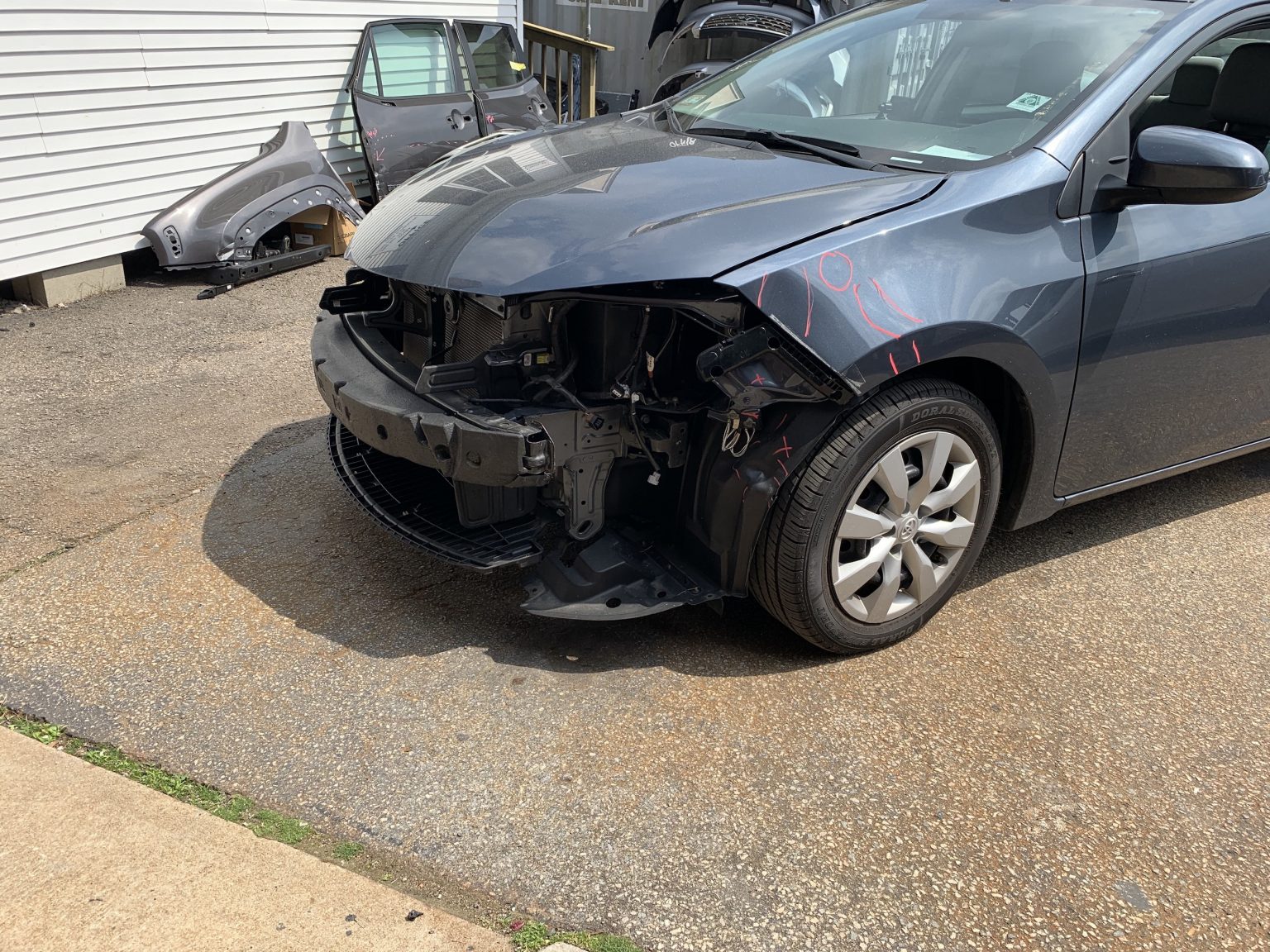 Services Westerly Auto Body & Sales